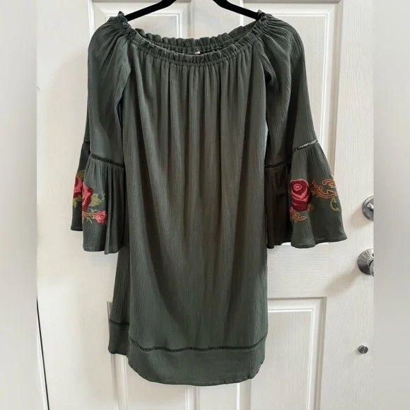 Knox Rose Olive Green boho mini dress - Picture 1 of 3